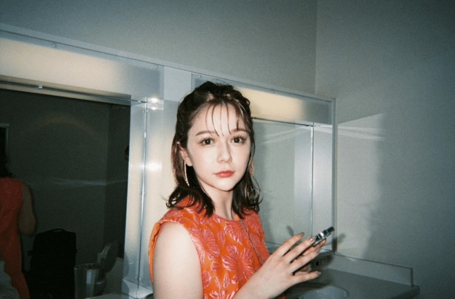 「ほんとに痩せたね〜！」村重杏奈、ほっそり美脚のミニワンピース姿で“痩せた”報告！「リアルリカちゃん人形だね」の画像