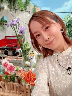「こんなかわいいお母さん羨ましい」鈴木亜美・44歳、「似てるゥ〜」そっくりな愛娘とのバス内2ショットが沸騰
