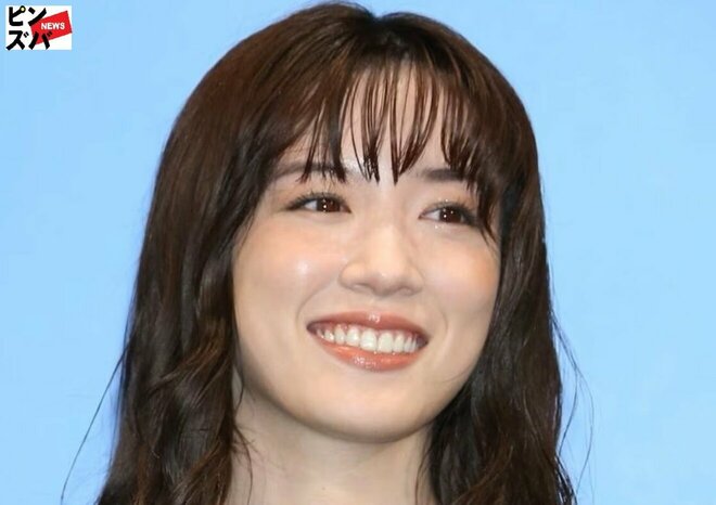 永野芽郁の最新姿に大反響｢太った？｣の声も＆山田優、高級ホテル並み豪邸でのDIYで｢ゼリーの空き容器｣を再利用【2025年夏休み“気になる美女”記事TOP2】の画像