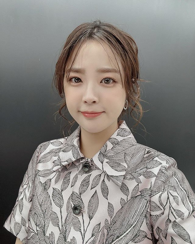 ※画像は久代萌美の公式インスタグラム『@kushiro_moemi』より