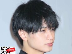 「美しすぎて震える」セクゾ中島健人の首元“タトゥー”、KAT-TUN上田竜也は「イカつい腕タトゥー姿」でモテエピソード!【2023年夏休み“タトゥー”事件TOP2】