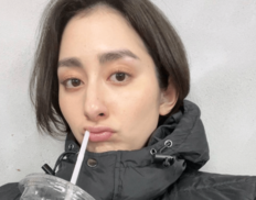 元ももクロ早見あかり、全身ブラックの“悪女ふう”コーデで印象激変！フジ『合理的にあり得ない』で見せた天海祐希とのキレキレアクションに絶賛の声