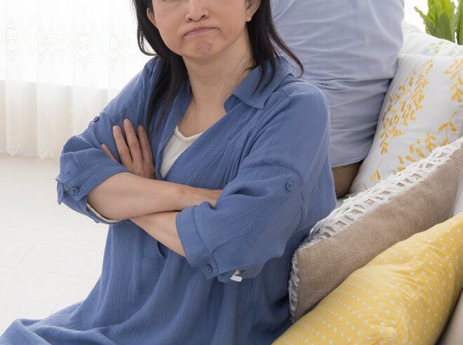 「何かあったときに逃げるタイプなのかな」アラフィフ妻が“犬の世話”で離婚を決意”。熟年離婚の実情を専門家が解説の画像