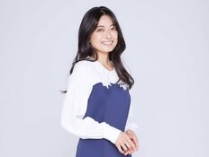 「何これ？めっちゃ可愛い」43歳乙葉、スレンダーボディきわだつ若見え白Ｔ姿の笑顔ショットに反響