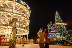 レストランディナー、ハウステンボス超えは？10～20代男女が「クリスマスデートで行きたい場所」【第4位以下】