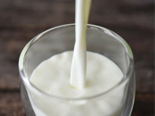 熱中症対策にはスポドリより牛乳