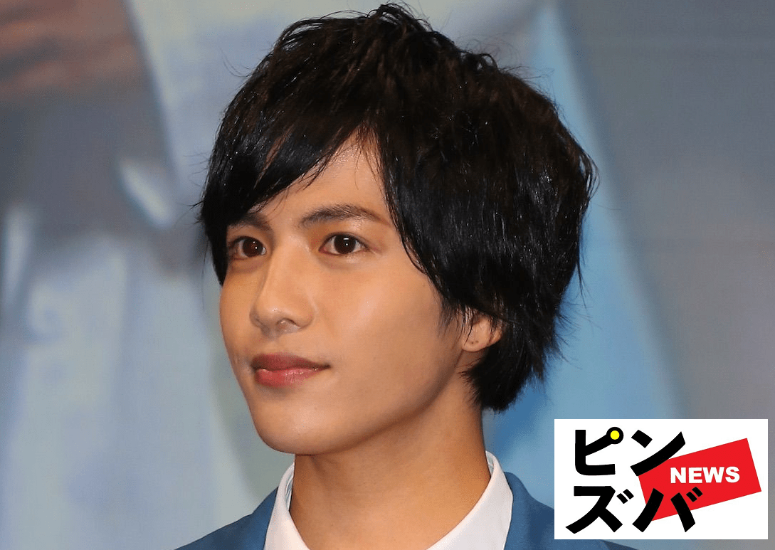 「爆イケやがな」志尊淳、美デコ全開の“ケボー少年”プラべコーデが超オサレ！「めちゃめちゃ絵になる～」｜概要｜ニュース｜ピンズバNEWS