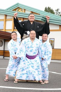 新大関・大の里は24歳で年収1億円超…知られざる「力士の収入」と「必要経費」
