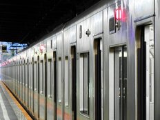 危ない＆遅延にもなる“駆け込み乗車”も、10～30代男女が「満員電車で“ちょっとムカつく”こと」【第4位以下】