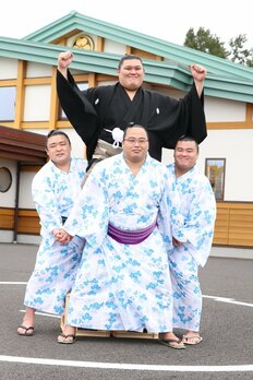 新大関・大の里は24歳で年収1億円超…知られざる「力士の収入」と「必要経費」