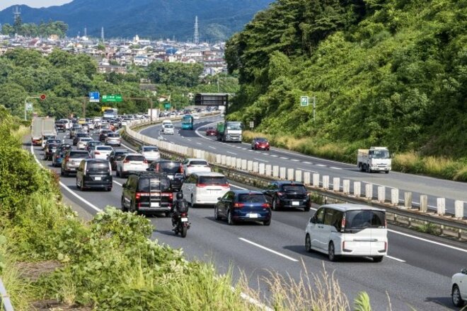 高速渋滞回避の裏技が判明…渋滞予報士が教える「お盆＆夏休み混雑ゾーン・激ヤバ時間帯」の画像