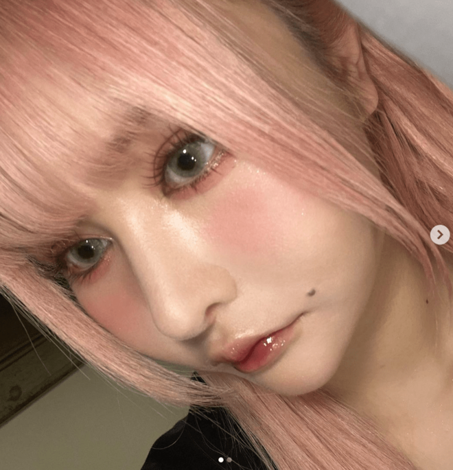 「撮影中に4時間気絶」少年院出身アイドル・戦慄かなの「壮絶な体調不良」報告＆耽美な近影に反響「え、大惨事じゃん...」「それでもビジュ大優勝」の画像