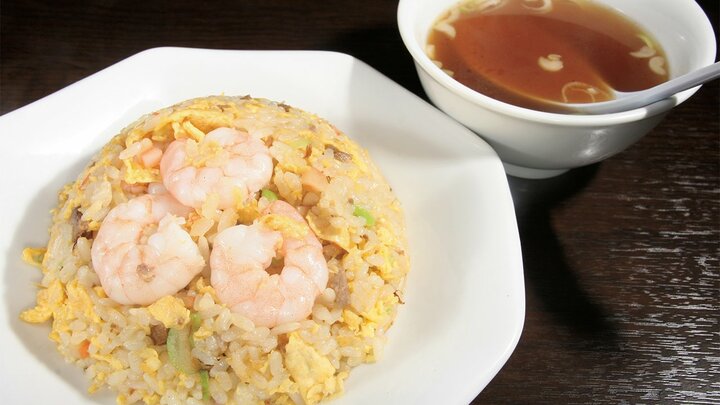 【神奈川・相模原】しっとりとした爽やかな味わいの“海老チャーハン”　「中華Dining 揚子江」の食べ応え十分な一皿 