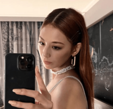 「とんでもない美脚」29歳・西内まりや、シースルーボトム姿で圧倒的レッグライン披露！お人形のような完璧なスタイルに「あし、、、ながっ」