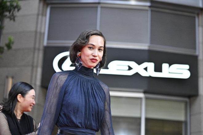 東京国際映画祭のレッドカーペットイベントの様子　撮影：中地拓也（74/97）