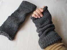 新しすぎる？バラクラバ、アームウォーマー超えは？20～30代女子が「着てみたいけど勇気が出ないファッション」【第5位以下】