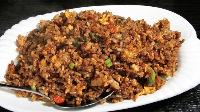 【埼玉・浦和】本場の調味料などで作る“王龍チャーハン”　「王龍」の深みと甘さが生きる一皿の画像