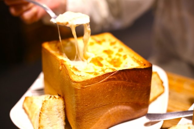 厚みによって食べ方のアレンジも自在、10～30代男女「好きな食パンは“何枚切り”？」【第4位以下】の画像