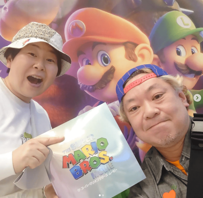 「よっ！愛妻家」森三中大島の夫・鈴木おさむ、背中に入った“美幸”タトゥー堂々披露！「スルーできません　愛が強すぎて」「男前過ぎる…」の画像