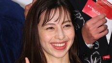 「顔の小ささ2人ともエグすぎる」中条あやみ、“憧れの女優”との念願の対面に興奮「後光がさしていて」