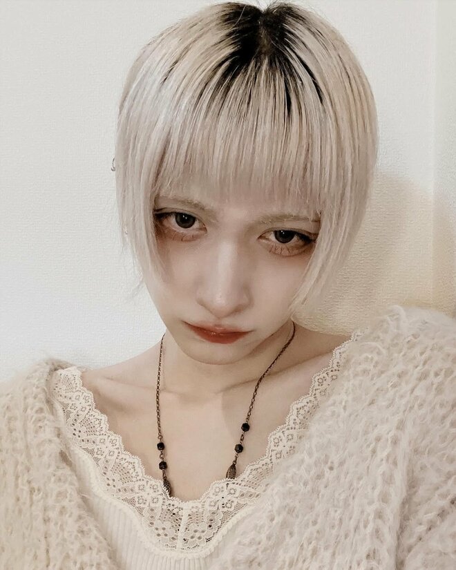 「スゴク顔つきが大人になってるー」イエモン吉井和哉の息子、襟足長めヘアの最新ビジュが爆イケの画像