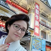 「仮面夫婦にしか見えない」三田寛子×“愛人と同居中”中村芝翫「夫婦親密ツーショット」の裏にある軽くない覚悟