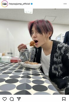 「あの年齢できれいすぎ」アラフォーの嵐・二宮和也、「まるで美肌フィルター加工」Hey!Say!JUMP山田涼介も！女子羨望の「美肌がまぶしいジャニーズ」トップ3【ランキング】