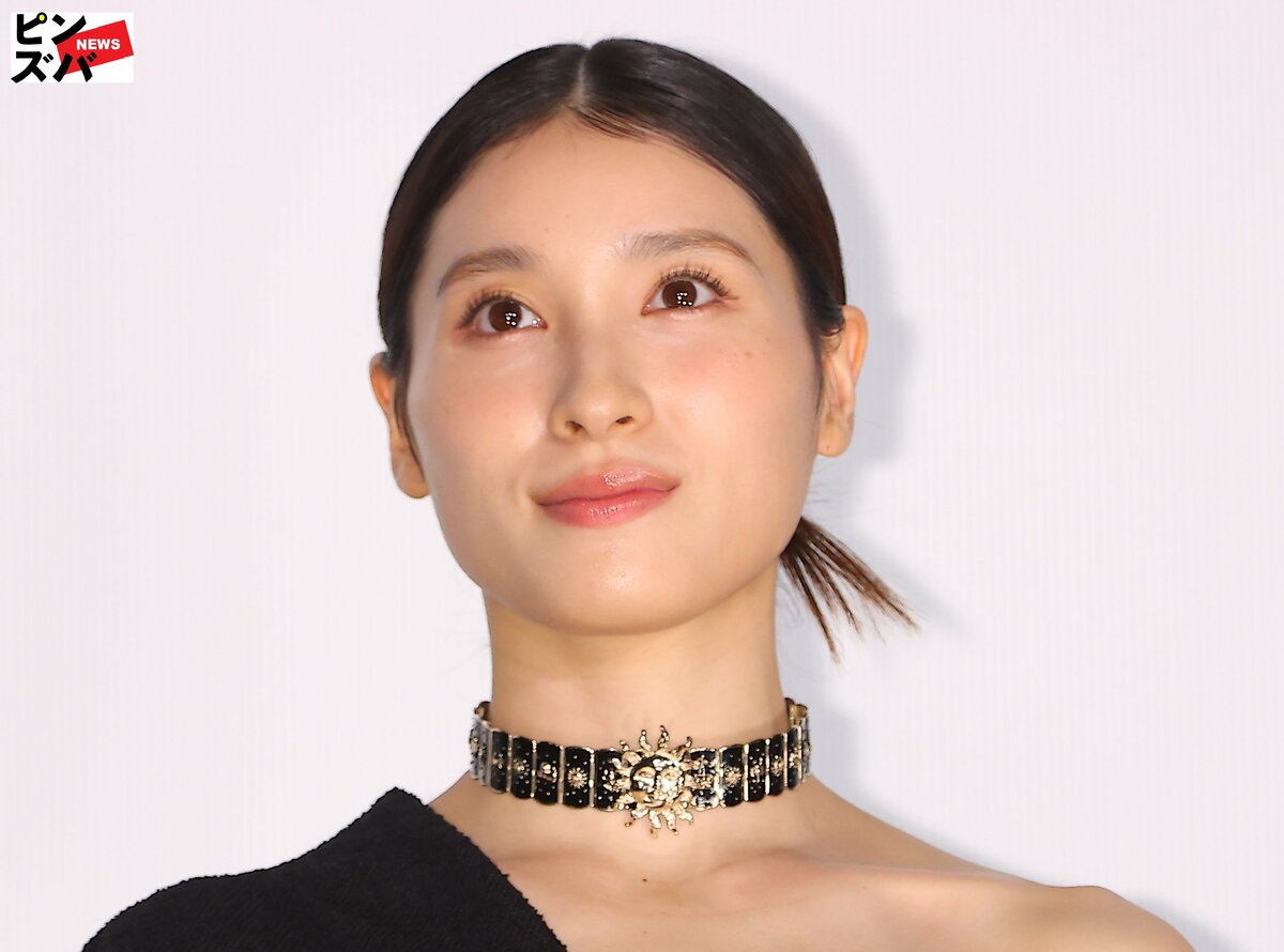 土屋太鳳の“裏アカ”流出疑惑 「スーパーでの炎上投稿」は“不正ログイン”被害か 直撃に事務所が貫く無言|概要|ニュース|ピンズバNEWS