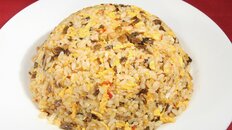 【神奈川・横浜中華街】四川料理店で味わう“新・京華樓特製チャーハン”　「四川料理 京華樓 本店」のピリ辛な一皿