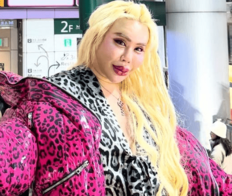 「危ない」‟整形総額1億円超”アレン様、渋谷・エスカレーターでの“おふざけ転倒動画”に心配の声も