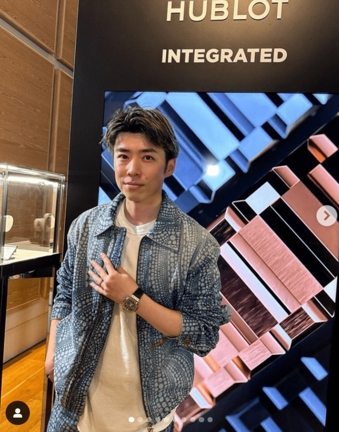 「巨人ファンにはたまらんっ!!!」『バチェラー4』黄皓、憧れの高橋由伸氏との2ショット公開！「今の子供にとっての大谷翔平くんのような存在」の画像