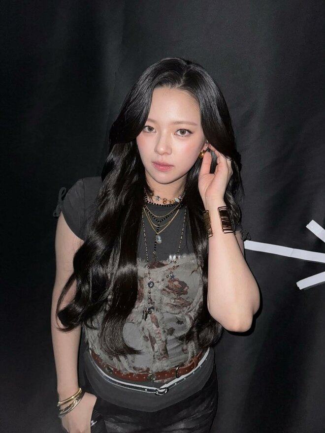 TWICEジヒョが撮影したジョンヨンの“色素薄い系”ヘア＆メイクの近影に絶賛「天使の女の子みたい」の画像