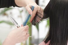 27万店時代に迫る淘汰の波…倒産が急増する「美容室」が実践する生き残り戦略