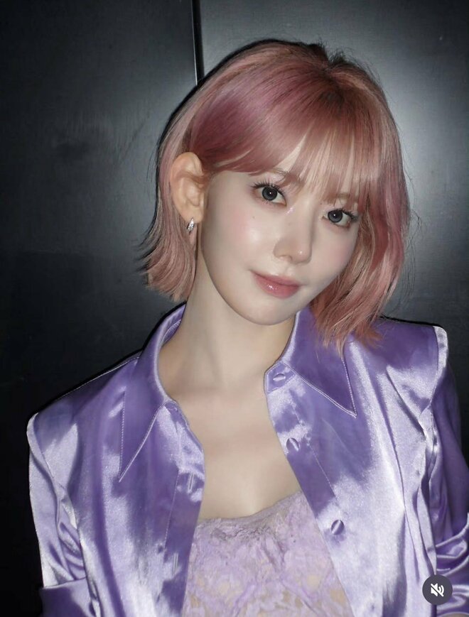 「最近露出多くない？」宮脇咲良、大胆なキャミソール姿に一部から戸惑い　貫く“唯一無二”のスタイルの画像