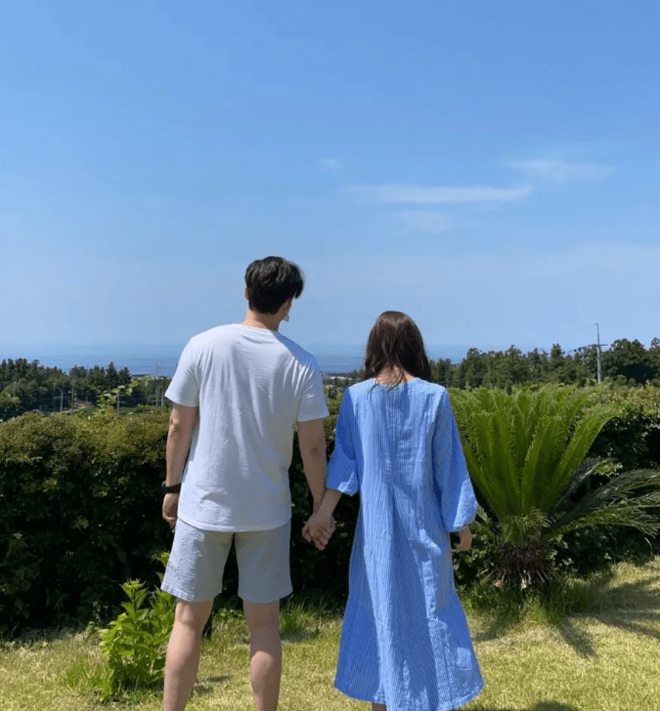 BTSジョングクが｢僕にそっくり｣と認めた“話題の日本人女性”がインスタに降臨！韓国の人気俳優シム・ヒョンタクの恋人｢驚きの馴れ初め｣とは？【画像】の画像