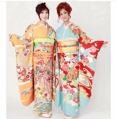 「知性と内面からの美しさがある」叶姉妹、艶やか着物姿がファビュラス「惚れ惚れします」称賛の声