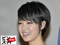 「マネキン人形みたい」剛力彩芽、オン眉金髪イメチェンで印象ガラリ 『HUNTER×HUNTER』ヒソカ俳優との交際も注目