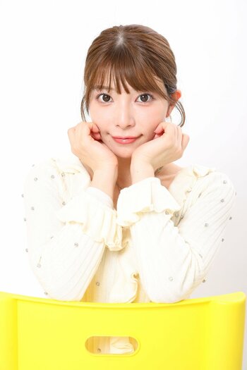  上原亜衣　撮影／河村正和