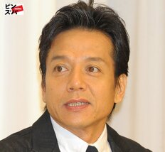 勝村政信、30代女性と不倫関係の裏で“娘の結婚”をXで発信…心配される“仲の良すぎる愛娘”の心痛