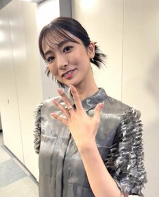 「告白5秒前の瞬間みたい」TBS田村真子アナ、デート風ショットが大反響のウラで『好きな女性アナ』連覇を達成