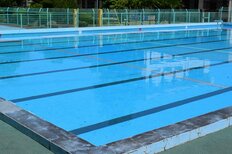 プールの水を5日間止め忘れた小学校教員に95万円損害賠償請求が!!会社員だったら？若狭勝弁護士に聞いた！