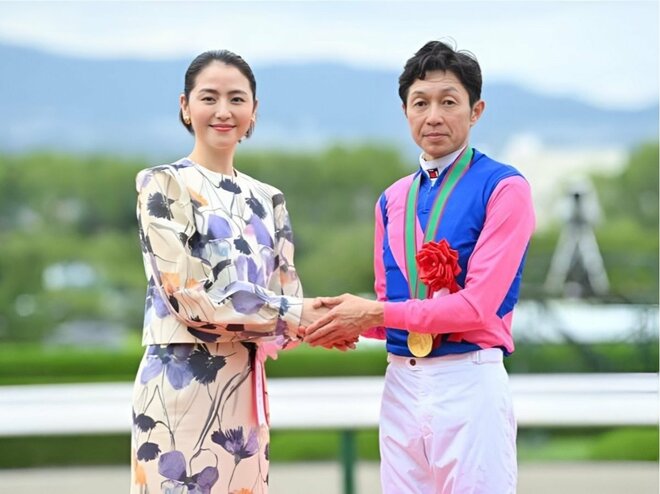 長澤まさみと武豊
