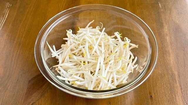 激ウマ「自家製二郎系ラーメン」も簡単再現！ 地獄の値上げラッシュに負けない「もやし最強アレンジメニュー」　の画像