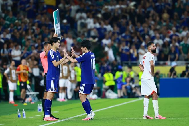 【W杯】敗北で号泣の上田綺世を“撮り続ける中継カメラ”に選手憤り、SNSから「デリカシーのかけらもない」の声も…元テレビ局Pは「丁寧な仕事の結果」の画像