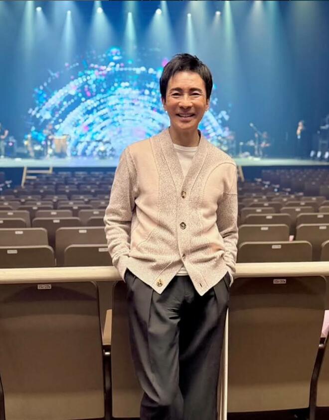 「双子の親と聞いて驚いた芸能人」ランキング、郷ひろみを抑えた男の子の双子をもつ“国民的女優”【トップ3】の画像