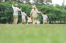 「ゴールデンウィークの予定」ランキング、"近場におでかけ"よりも多数派だったのは【トップ3】