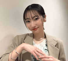 「スタイルどうなってんの」武田玲奈“美脚全開”膝上スカートのゴルフウェア姿に驚きの声「足ながっ！」「12等身くらい？」