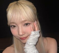 「可愛すぎにもほどがある！」NiziUマユカ、ギャルみあふれる金髪ツインテヘアが大好評！「お人形さんみたい」