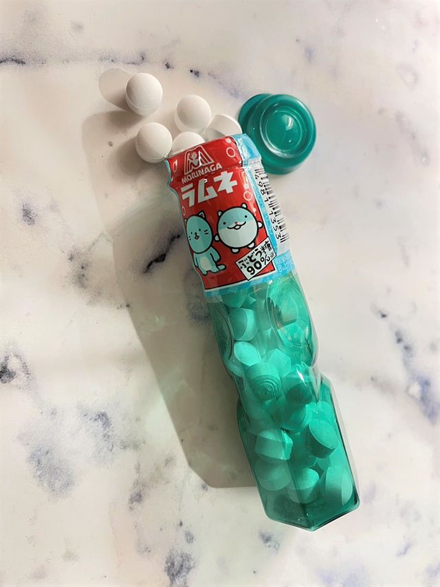 森永製菓の「ラムネ」（撮影／編集部）