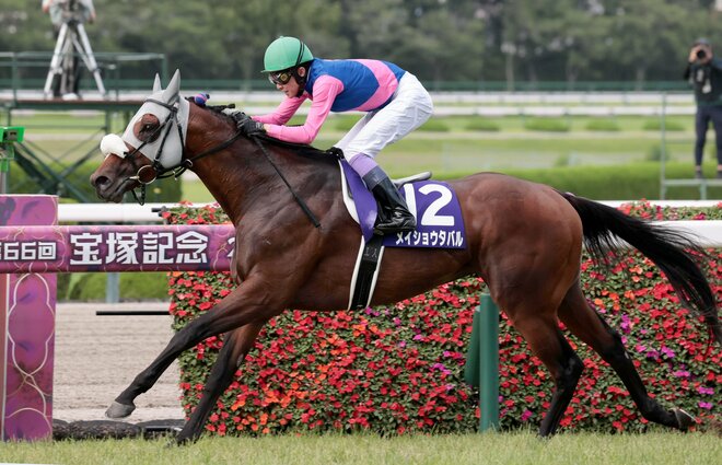 武豊「会心の騎乗で宝塚記念を勝利!」天才ジョッキーの裏話コラムの画像